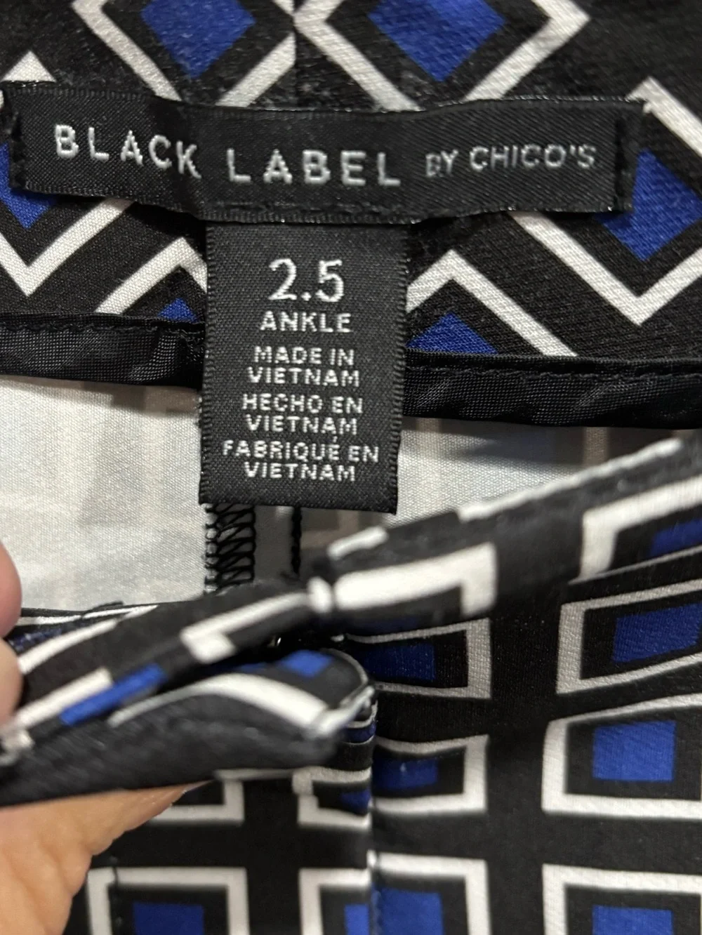 Black Label by Chicos Straight Leg Geometric Print Pants - Blue/Black Size 2.5